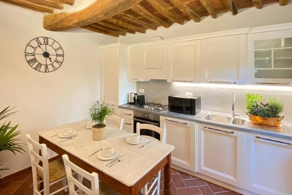 Relax&Business Wi-Fi, Tv Hd, Parcheggio Gratuito Capannori Exterior foto